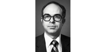 Dr. Alexander Hadjipavlou